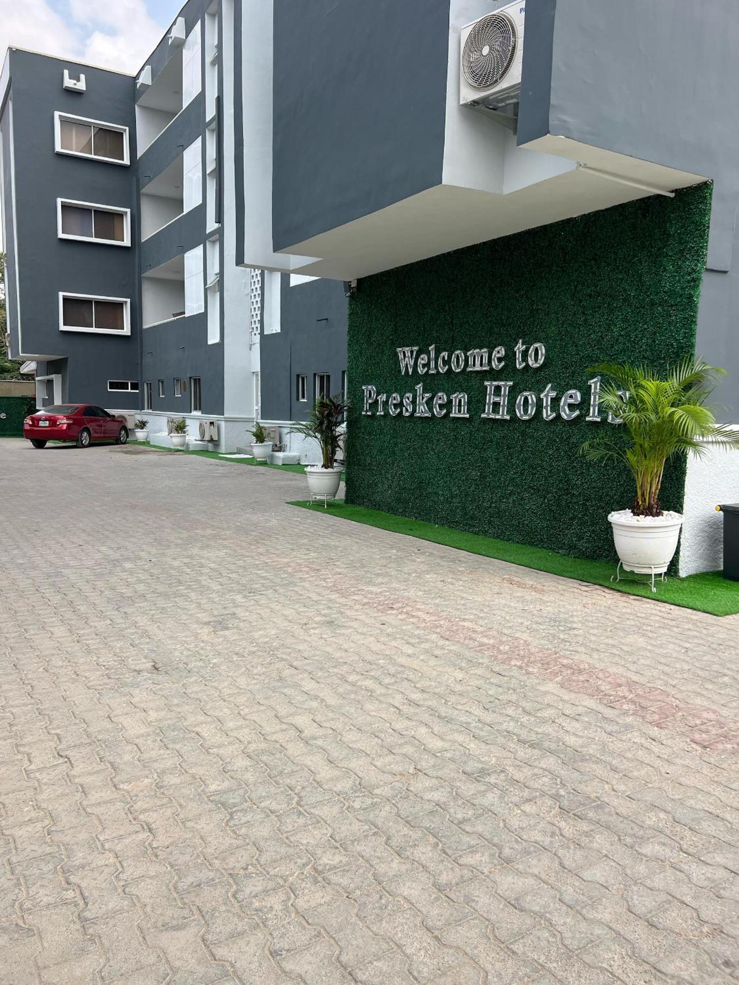 Hotel Presken Signature